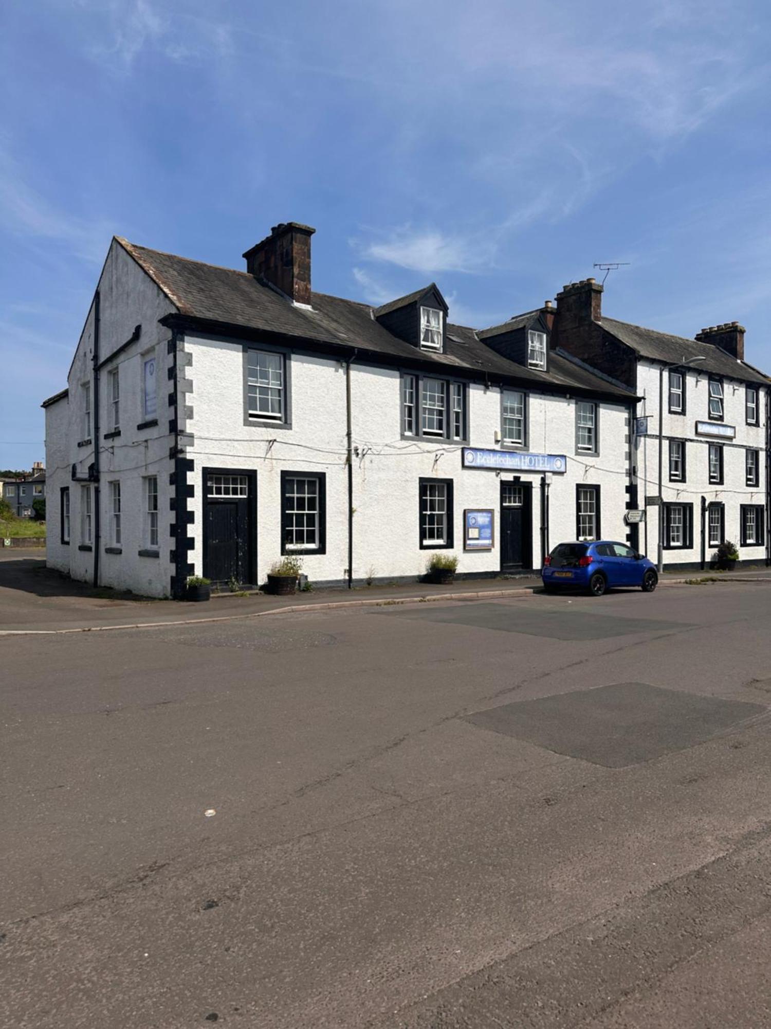 Ecclefechan Hotel Exterior photo